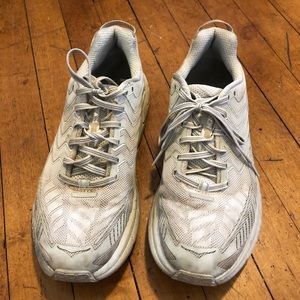 Hoka x Outdoor Voices Clifton 4 (white W8.5)
